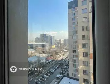 2-комнатная квартира, этаж 4 из 16, 53 м²