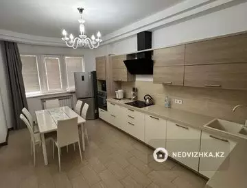 3-комнатная квартира, этаж 8 из 18, 103 м²