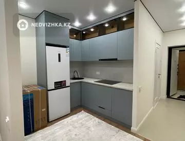 1-комнатная квартира, этаж 10 из 16, 32 м²