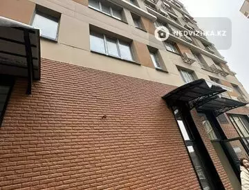 3-комнатная квартира, этаж 2 из 15, 83 м²