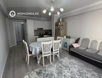 3-комнатная квартира, этаж 9 из 15, 92 м²