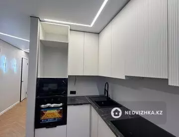 2-комнатная квартира, этаж 6 из 16, 51 м²