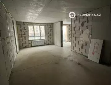 2-комнатная квартира, этаж 2 из 14, 60 м²