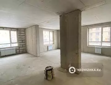2-комнатная квартира, этаж 3 из 14, 50 м²
