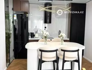 2-комнатная квартира, этаж 7 из 16, 55 м²