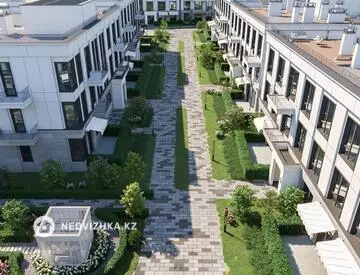 4-комнатная квартира, этаж 3 из 3, 175 м²