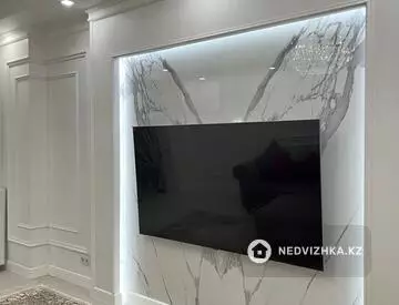 3-комнатная квартира, этаж 11 из 19, 123 м²