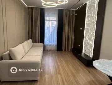 3-комнатная квартира, этаж 9 из 12, 80 м²