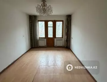 1-комнатная квартира, этаж 2 из 5, 44 м²