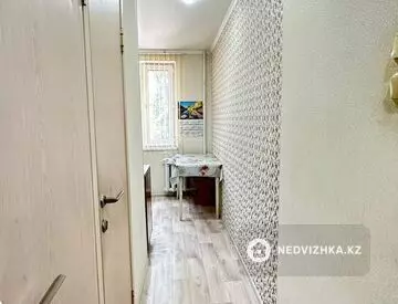 3-комнатная квартира, этаж 2 из 5, 61 м²