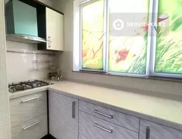 2-комнатная квартира, этаж 5 из 9, 78 м², На длительный срок