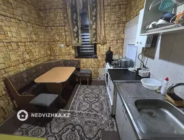 2-комнатная квартира, этаж 1 из 3, 60 м², На длительный срок