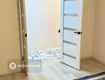 2-комнатная квартира, этаж 7 из 9, 78 м², На длительный срок