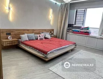 2-комнатная квартира, этаж 4 из 9, 60 м², На длительный срок