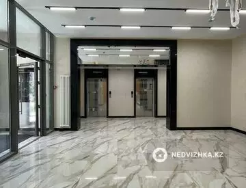 2-комнатная квартира, этаж 9 из 12, 85 м²