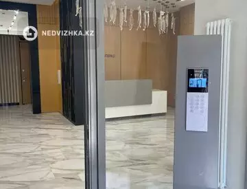 3-комнатная квартира, этаж 12 из 16, 125 м²