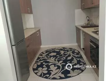 3-комнатная квартира, этаж 5 из 7, 88 м², На длительный срок
