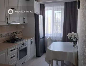 2-комнатная квартира, этаж 4 из 5, 45 м²