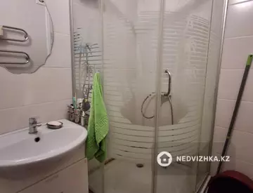 2-комнатная квартира, этаж 4 из 5, 45 м²