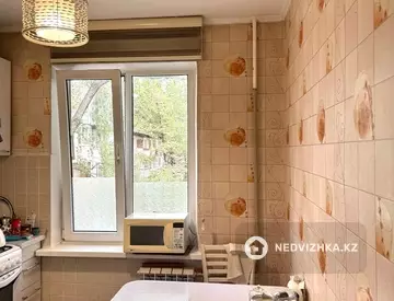 2-комнатная квартира, этаж 3 из 4, 47 м²