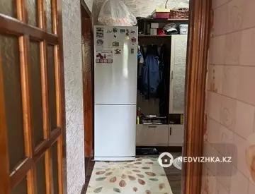 2-комнатная квартира, этаж 3 из 4, 47 м²