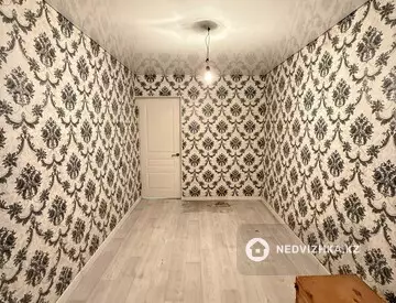 2-комнатная квартира, этаж 3 из 5, 45 м², На длительный срок