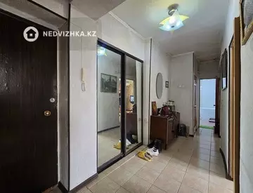 3-комнатная квартира, этаж 5 из 5, 65 м²