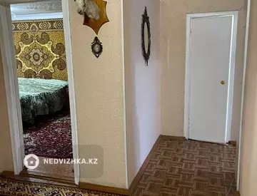 3-комнатная квартира, этаж 3 из 5, 84 м²