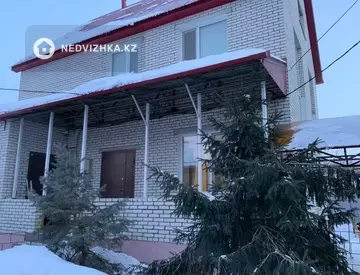 5-комнатный дом, 3.7 соток, 184 м²