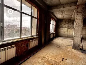 3-комнатная квартира, этаж 6 из 8, 110 м²