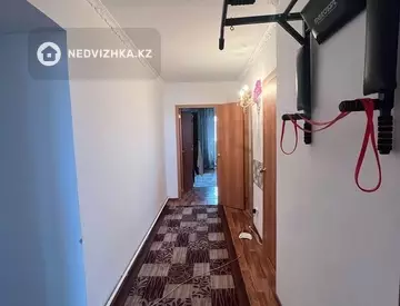 3-комнатная квартира, этаж 2 из 5, 100 м²