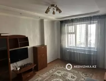 1-комнатная квартира, этаж 7 из 14, 36 м²