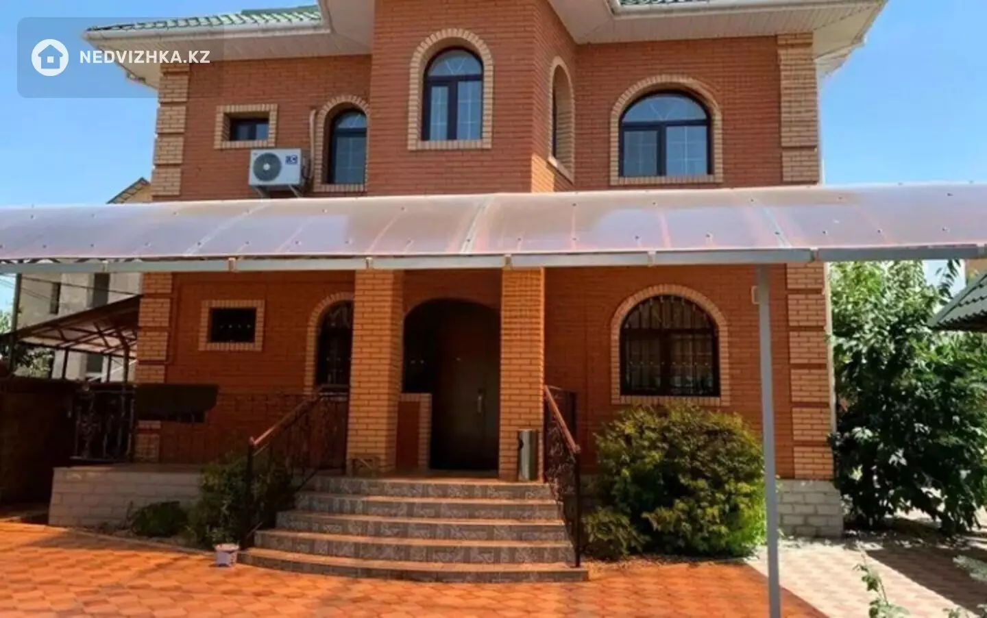 230 м², 4-комнатный дом, 10 соток, 230 м², изображение - 1