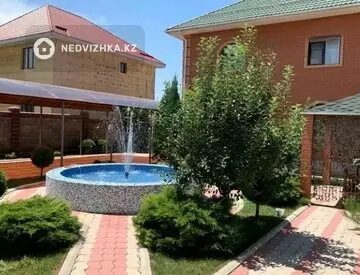 4-комнатный дом, 10 соток, 230 м²