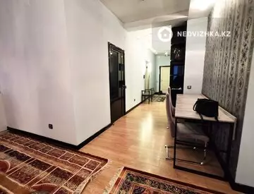 4-комнатная квартира, этаж 25 из 29, 150 м²