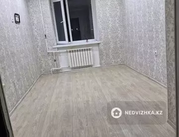 1-комнатная квартира, этаж 4 из 5, 14 м²