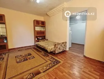 1-комнатная квартира, этаж 1 из 2, 34 м²