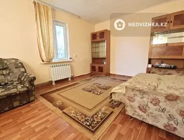 1-комнатная квартира, этаж 1 из 2, 34 м²