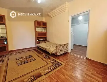 1-комнатная квартира, этаж 1 из 2, 34 м²