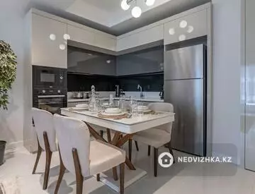 1-комнатная квартира, этаж 4 из 11, 85 м²