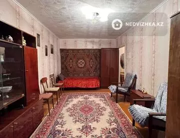 1-комнатная квартира, этаж 1 из 5, 30 м²