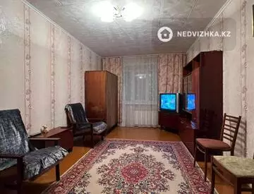 1-комнатная квартира, этаж 1 из 5, 30 м²