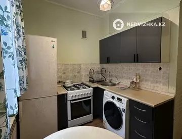 2-комнатная квартира, этаж 1 из 2, 48 м², На длительный срок