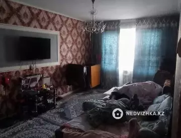 3-комнатная квартира, этаж 2 из 5, 63 м²