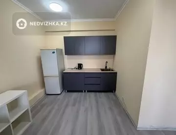 1-комнатная квартира, этаж 15 из 15, 40 м²