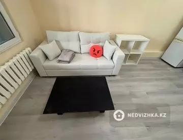 1-комнатная квартира, этаж 15 из 15, 40 м²