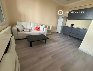 1-комнатная квартира, этаж 15 из 15, 40 м²