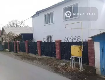 5-комнатный дом, 7 соток, 200 м²