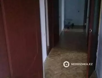 5-комнатный дом, 7 соток, 200 м²