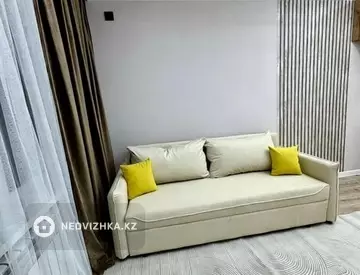 2-комнатная квартира, этаж 2 из 9, 40 м²